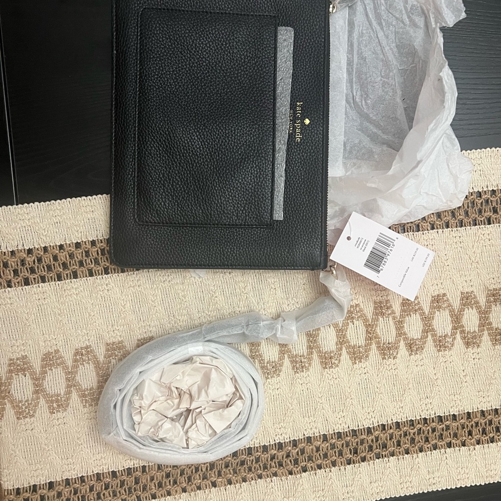 BRAND NEW Kate Spade Medium Crossbody (Black) - Picture 2 of 5